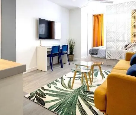 Apartmán Hanza Tower Club Pool & Sauna & Jacussi &